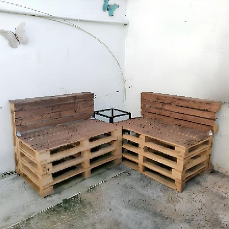 Appartement Charmant A Avignon 50 M² Terrasse Privee Eksteriør bilde